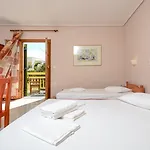 Proteas Hotel&suites 3*