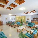 Proteas & Hotel Agios Prokopios (Naxos)