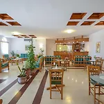 Hotel Proteas & Agios Prokopios (Naxos)