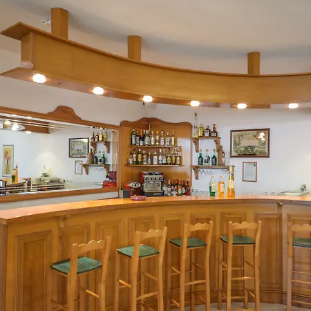 Hotel Proteas & Agios Prokopios (Naxos)