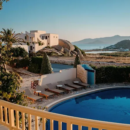 Proteas & Otel Agios Prokopios (Naxos)