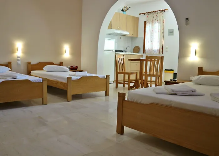 Proteas & 3* Agios Prokopios (Naxos)