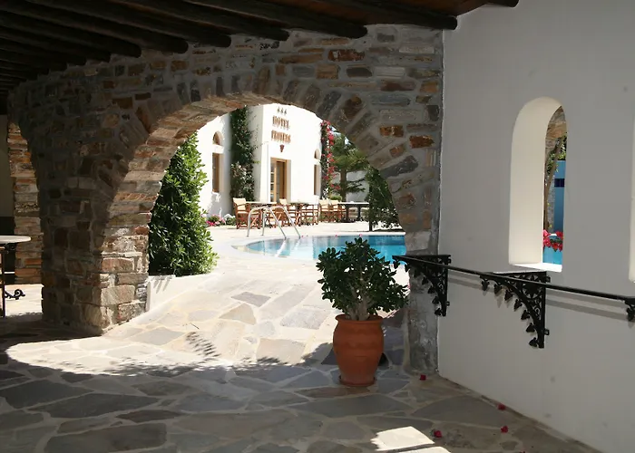 Hotell Proteas & Agios Prokopios (Naxos)